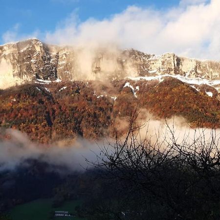 Le Gite De La Maison Soleil, Entre Lac Et Montagne Alex Buitenkant foto